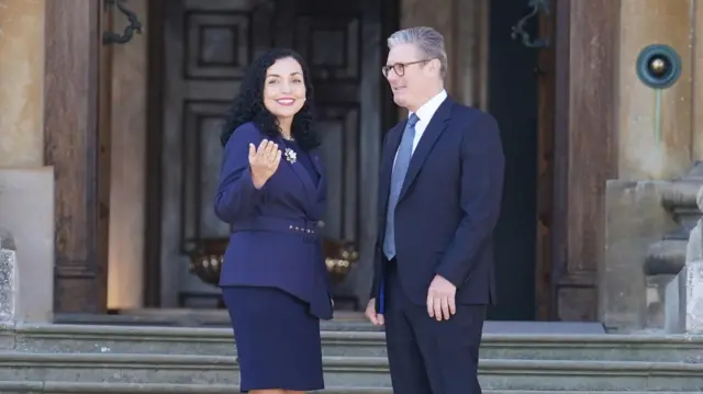 Kosovo president Vjosa Osmani with Keir Starmer