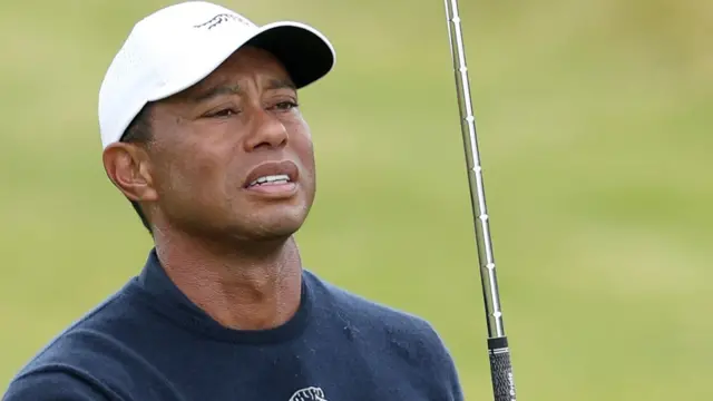 Tiger Woods dejected