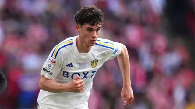 Archie Gray playing for Leeds in the 2024 Championship play-off final