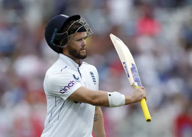 Ben Duckett walks off after being dismissed