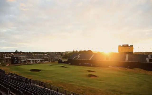 A view of the 18th hole at Royal Troon with the sun shining