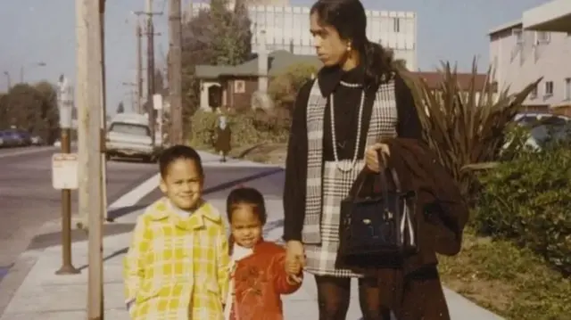 Kamala as child with her mother and younger sister Maya