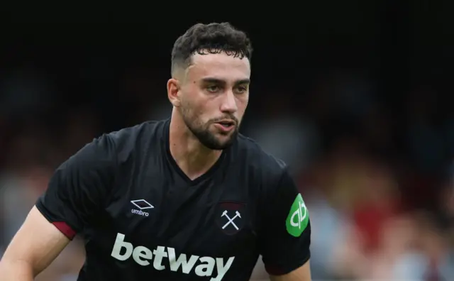 Max Kilman playing for West Ham