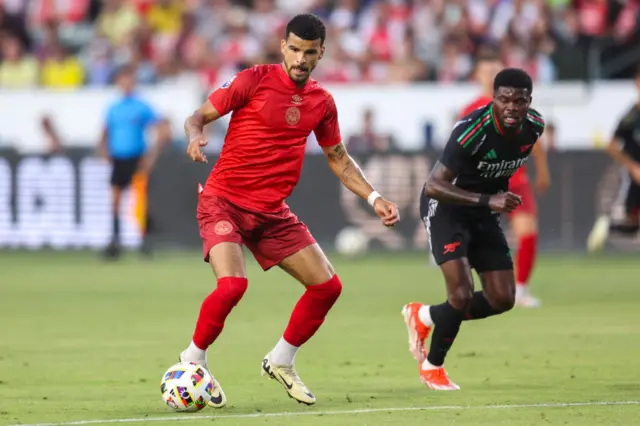 Dominic Solanke playing for Bournemouth against Arsenal