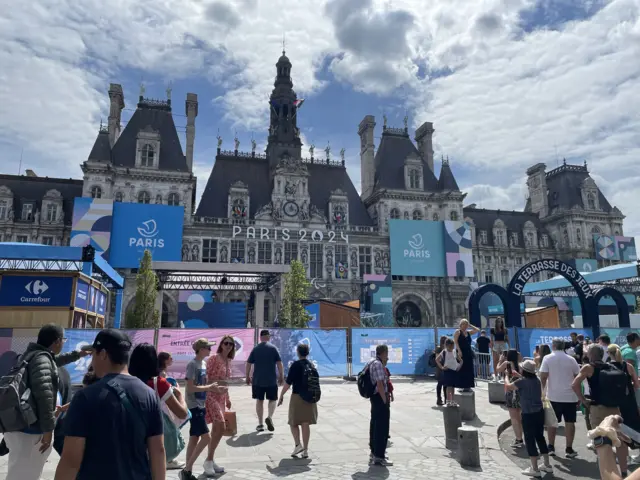 Fan zone in central Paris