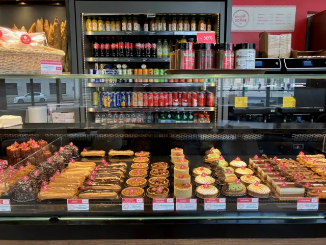 French boulangerie-patisserie