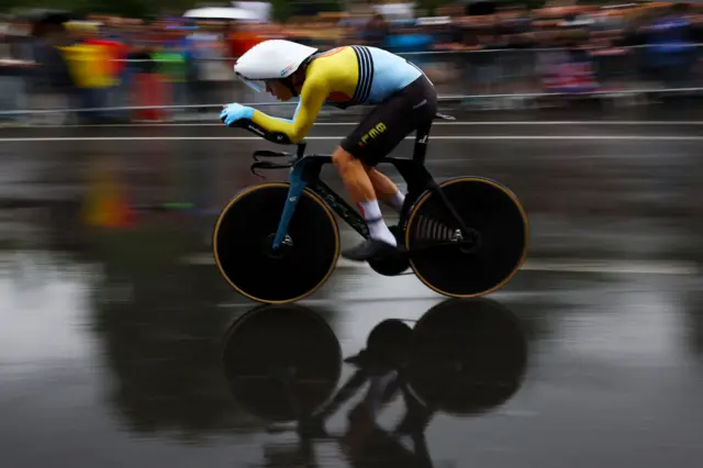 Van Aert storms around the Road cycling circuit in the rain