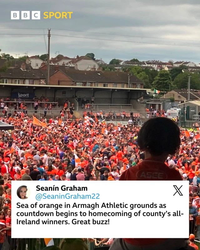 Seanín Graham shares a picture of the crowd at the Athletic Grounds