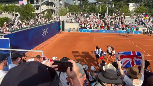 Fans cheer Watson and Boulter as they leave court