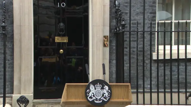 Lectern outside No 10