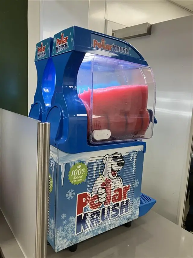 Slushie machine