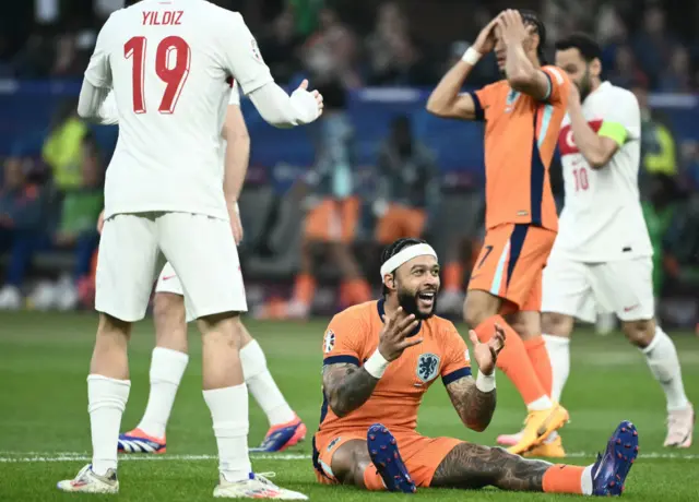 Netherlands v Turkey