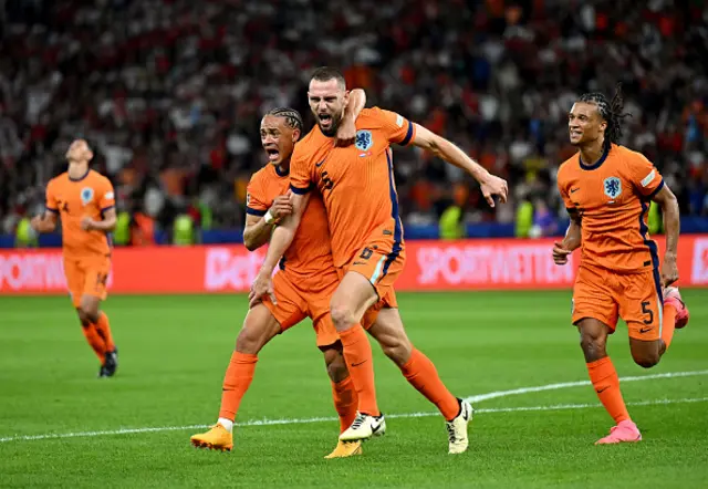 Stefan de Vrij of the Netherlands celebrates s