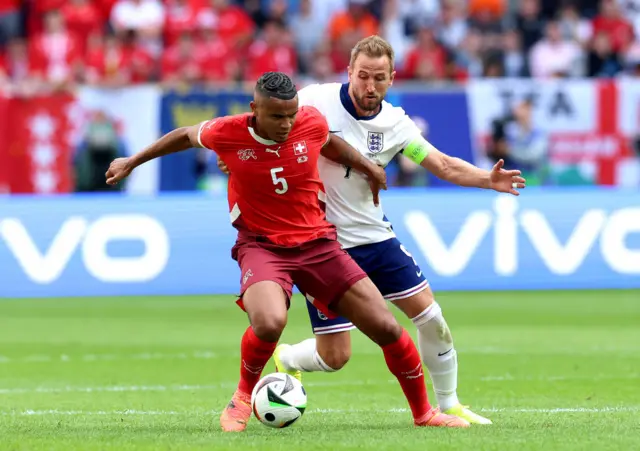 Harry Kane and Manuel Akanji