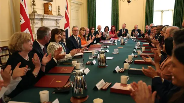 No10 official photo of First Starmer cabinet meeting, inside No10 Downing Street