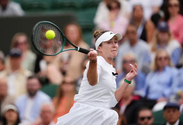 Elina Svitolina hits a forehand shot