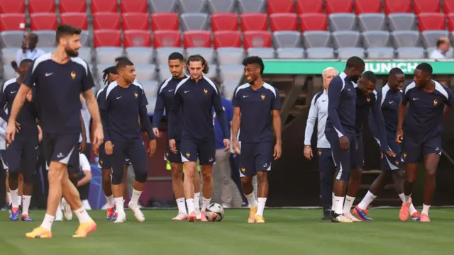 france team in training