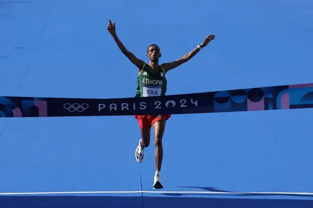 Ethiopia's Tamirat Tola wins men's marathon