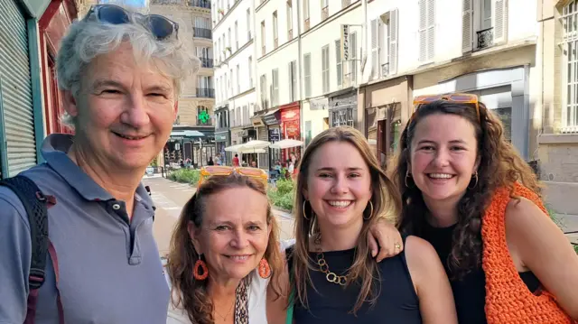 Philippe, Geertje, Geesje and Fieke pose for a photo