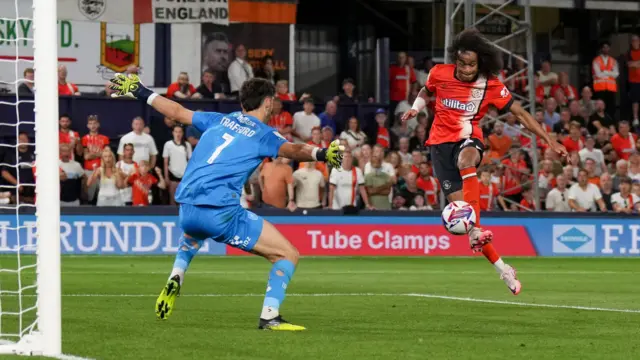 Tahith Chong scores for Luton