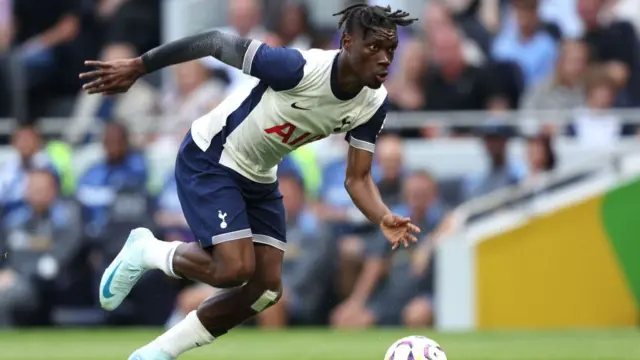 Tottenham midfielder Yves Bissouma running with the ball