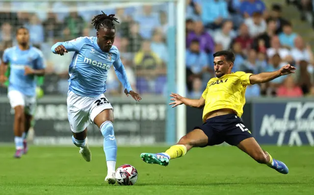 Coventry v Oxford match action