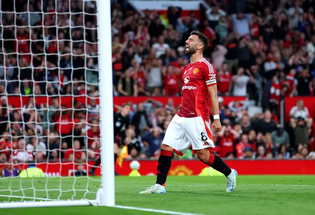 Bruno Fernandes of Manchester United reacts