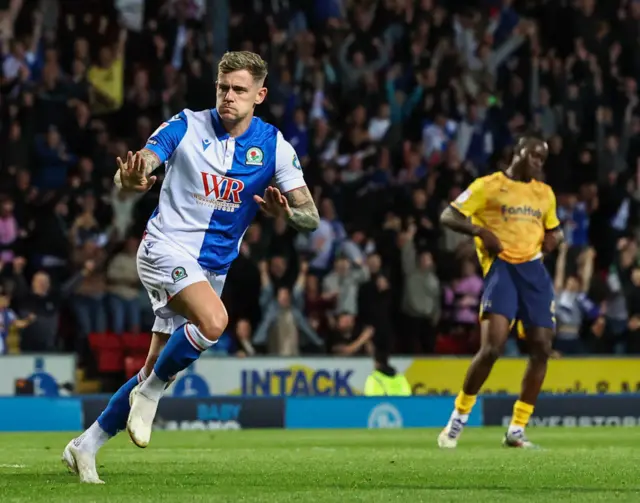 Sammie Szmodics celebrates