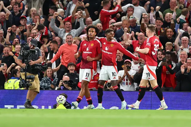 Joshua Zirkzee of Manchester United celebrates