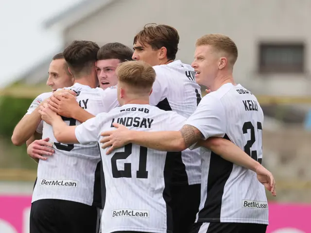 Glentoran celebrate goal