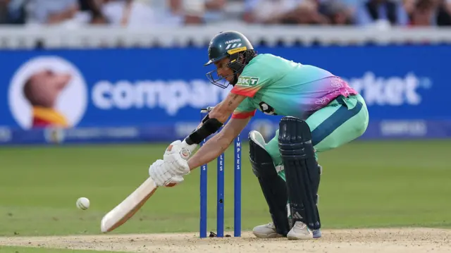 Oval Invincibles' Tom Curran batting during The Hundred Men's Final