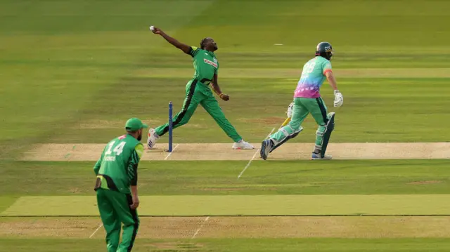 Southern Brave's Jofra Archer bowling during The Hundred Men's Final