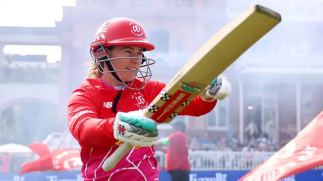 Tammy Beaumont of Welsh Fire walks out to bat during The Hundred Final match between Welsh Fire Women and London Spirit Women at Lord's Cricket Ground