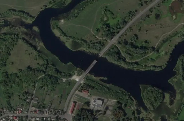 A partially destroyed bridge across the River Seym in Glushkovo, Kursk