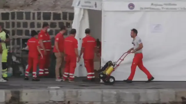 Divers in Porticello pack up for the day