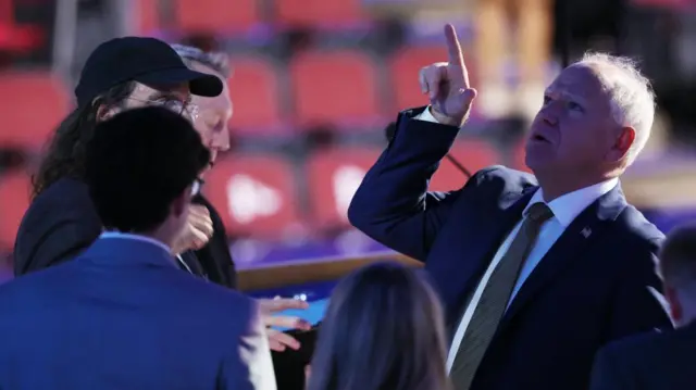 U.S. Democratic vice presidential nominee Minnesota Governor Tim Walz does a walk through at the United Center, on Day 3 of the Democratic National Convention (DNC) in Chicago, Illinois, U.S., August 21, 2024.