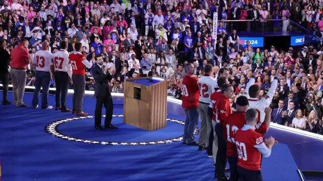 Description Benjamin C. Ingman, former student of U.S. Democratic vice presidential nominee Minnesota Governor Tim Walz applauds on stage on Day 3 of the Democratic National Convention (DNC) at the United Center, in Chicago, Illinois, U.S., August 21, 2024