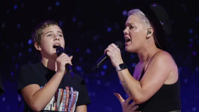 US singer-songwriter Pink (R) and her daughter Willow (L) perform a sound check ahead of the fourth night of the Democratic National Convention (DNC) at the United Center in Chicago, Illinois, USA, 22 August 2024.