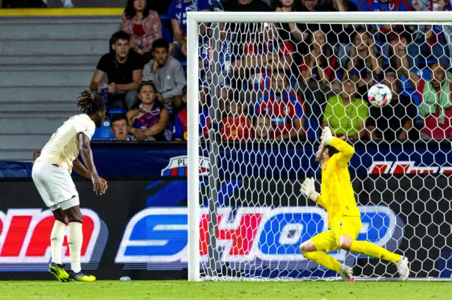 Viktoria Plzen 1-0 Hearts