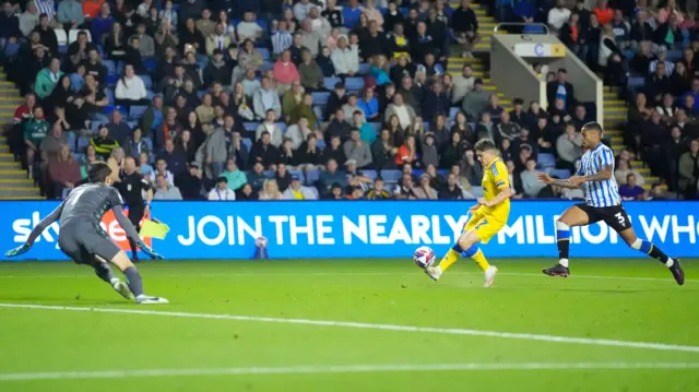 Dan James scores for Leeds