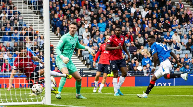 Rabbi Matondo makes it 5-0