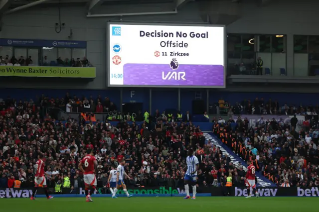 Scoreboard displays VAR decision to rule out Man Utd's second goal