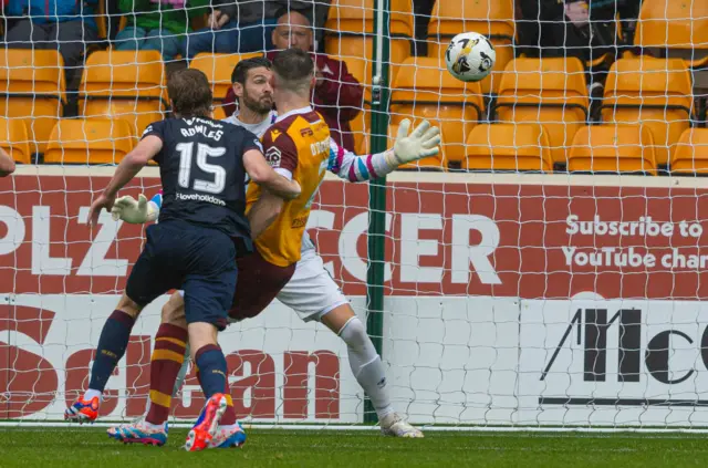 Stephen O'Donnell scores for Motherwell against Aberdeen