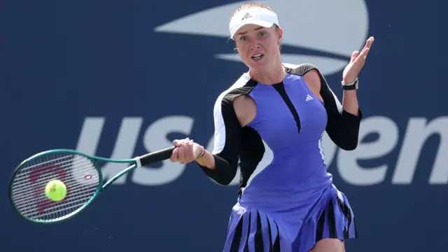 Elina Svitolina plays a forehand at the US Open