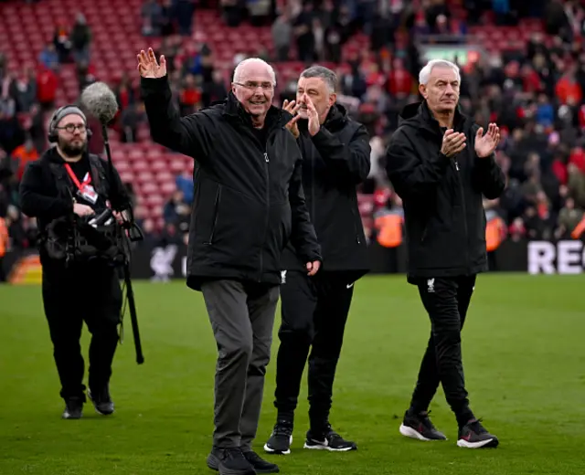 Manager Sven-Goran Eriksson, Ian Rush and John Aldridge