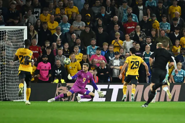 Goncalo Guedes of Wolverhampton Wanderers scores