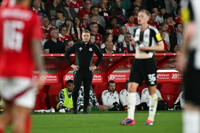 Eddie Howe reacts