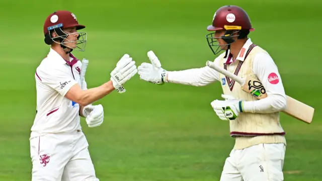 Tom Abell (L) and Tom Banton of Somerset