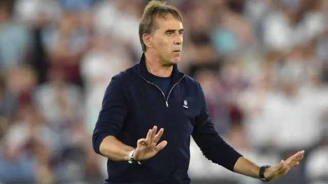 West Ham manager Julen Lopetegui with his hands out