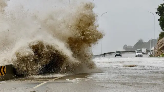 Waves crash on the coast of Sansha town as Typhoon Gaemi approaches, in Ningde, Fujian province, China July 25, 2024.